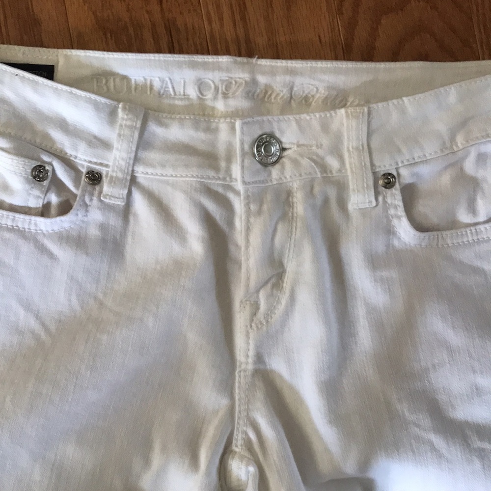 NEVER WORN! BUFFALO DAVID BITTON JEANS
